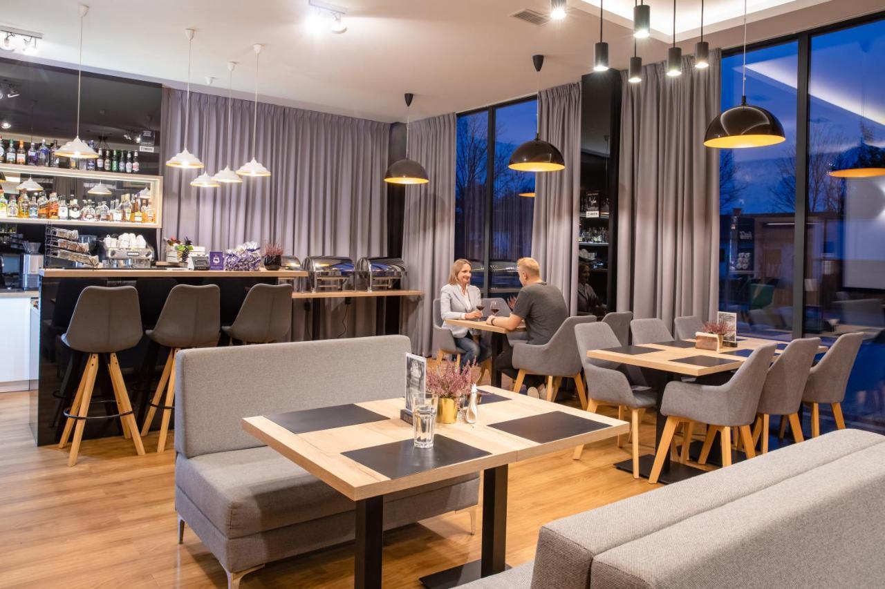 Hotel Holistic Solec-Zdrój Exteriér fotografie