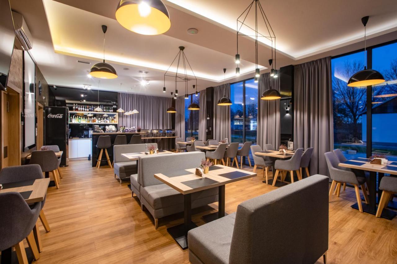 Hotel Holistic Solec-Zdrój Exteriér fotografie